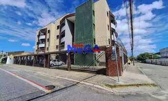 Imagem: Apartamento com 2 quartos no bairro Montese