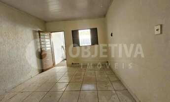 Imagem 6: Casa para aluguel, 3 quartos, 2 vagas, JARDIM DAS PALMEIRAS - UBERLANDIA/MG