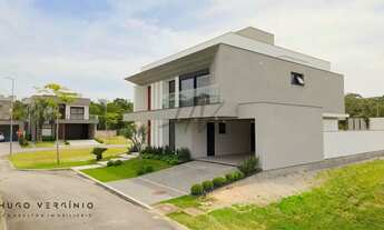 Imagem 2: Casa com 4 Quartos e 4 banheiros - Reserva da Pedra