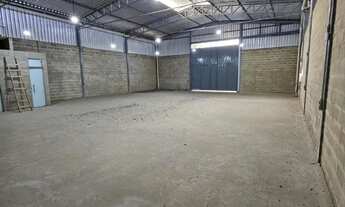 Imagem 7: GALPÃO COM 300m²