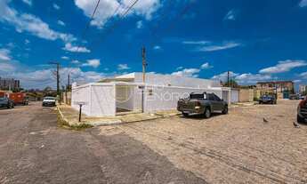 Imagem: Casa Térrea de Esquina com 3 quartos na