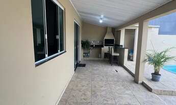 Imagem 4: Casa com piscina e área gourmet no Piçarras em Guaratuba-Pr