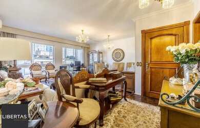 Imagem 3: Vende-se apartamento com 3 quartos (1 suíte), 122 m² e 1 vaga Petrópolis