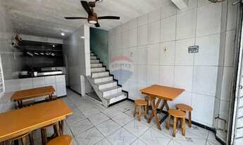 Imagem: Prédio comercial no térreo e Residencial