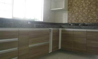 Imagem 2: Alugo apartamento com fogão cooktop, armários da cozinha e 2 quartos na Nova Imperatriz