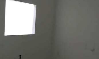 Imagem 5: Casa 2 quartos com Garagem, suíte e cisterna - 5 minutos do centro, ônibus próximo