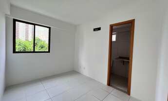 Imagem 7: Apartamento para venda possui 140 metros quadrados com 4 quartos em Monteiro - Recife - PE