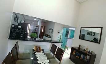 Imagem 7: Casa 3 Quartos c/ 121 m2 - 1 suíte - quintal na frente e no fundo - lote c/ 180 mts