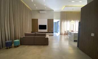 Imagem 6: Casa Cond. - 249m² - 3 suítes sendo 1 suíte - Piscina priv. - Cond. Florais do Valle - Cui