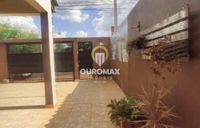 Imagem 4: Casa para alugar por R$ 1.400/mês - Recanto dos Pássaros - Ourinhos/SP