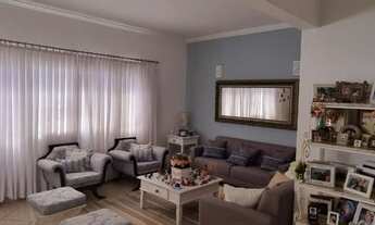 Imagem 7: Casa no Jardim Karaíba, 4 Quartos, 2 Suítes, Varanda Gourmet, 6 Vagas de Garagem