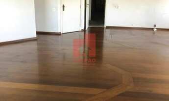 Imagem 2: Excelente imóvel, amplo, muito bem localizado, próximo a mercados, farmácias, comercio e b