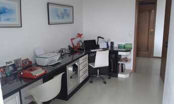 Imagem 6: QUATRO QUARTOS E GABINETE ALTO DO PARQUE