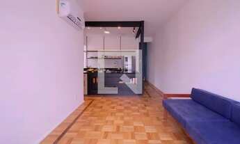 Imagem 5: Apartamento para Aluguel - Humaitá, 2 Quartos, 65 m2