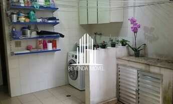 Imagem 3: Casa Sobrado à venda no Morumbi de 200m² com 3 dormitórios sendo 3 suítes e 2 vagas de ga