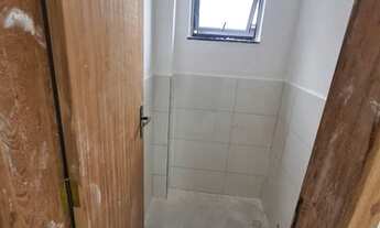 Imagem 4: Ótima Casa com 2 suítes, quintal e vaga para 2 carros pequenos