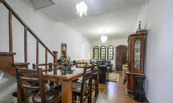 Imagem 2: Casa à venda com 140m², 3 quartos e 2 vagas