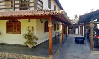 Imagem 2: Casa para venda tem 300 metros quadrados com 3 quartos em Laranjal - São Gonçalo - RJ