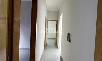 Imagem 3: CASA RESIDENCIAL à venda, 3 quartos, 1 suíte, 2 vagas, Granada - Uberlândia/MG