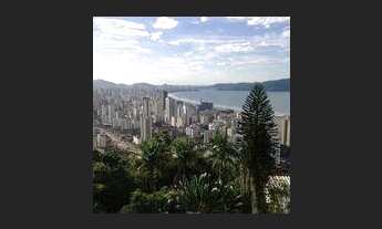 Imagem 7: Casa no morro com linda vista do mar