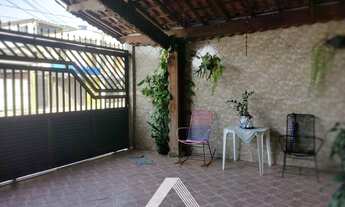 Imagem 2: Casa à venda no bairro Vila Tupi - Praia Grande/SP