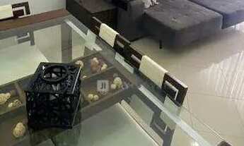 Imagem 4: Apartamento com 3 dormitórios (1suíte), sala ampla para 2 ambientes com sacada, 2 banheiro