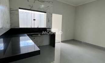 Imagem 2: CASA RESIDENCIAL à venda, 3 quartos, 1 suíte, 2 vagas, Granada - Uberlândia/MG