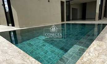 Imagem: Casa em condomínio fechado de 247m²