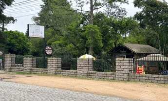 Imagem 2: Magnífica Chácara com 6.500m² no Caminho do Vinho, em São José dos Pinhais