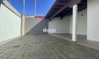 Imagem: Casa disponível para venda no bairro Segismundo