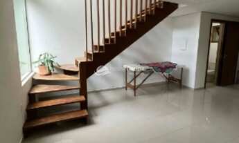 Imagem 5: Casa Aconchegante com Terreno Amplo no Coração da Natureza Rio Tavares, Florianópolis