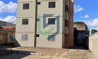 Imagem 3: VENDO APARTAMENTO 2 QUARTOS TODO PLANEJADO SETOR 9 AGUAS LINDAS-GO