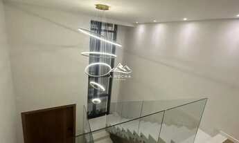 Imagem 3: CASA DE ALTÍSSIMO PADRÃO EM CONDOMÍNIO FECHADO - 306m² - COM 04 DORM, 03 SUÍTES