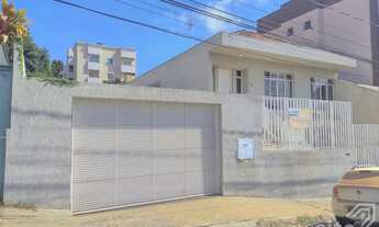 Imagem: Sobrado Semi Mobiliado - Centro