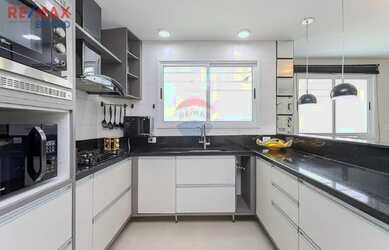 Imagem 4: LINDO SOBRADO NÃO GEMINADO - ENSOLARADO - 3 QTOS - SUITE - CLOSET - 2 LINDOS ESCRITÓRIOS