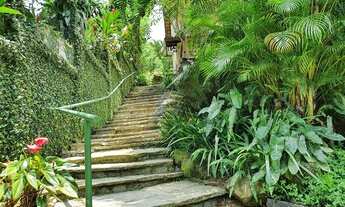 Imagem 6: Casa disponível pra venda de 444 m2 com 4 quartos no Itanhangá - Rio de Janeiro - RJ