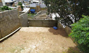 Imagem 3: Ótima casa no bairro São Judas - Com 02 quartos, garagem coberta