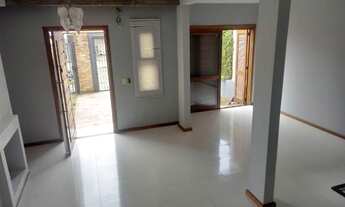 Imagem 2: Sobrado a venda 3 dormitórios 1 suíte 180m2 no loteamento Vivenda Nova Ipanema