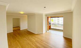 Imagem 3: Lindo apto Champagant 3 quartos sendo 1 suíte. Vista desempedida e face oeste. Sacada toda