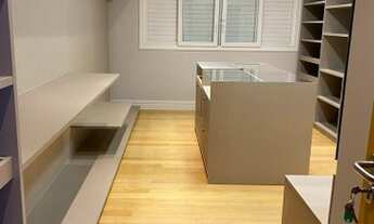 Imagem 7: Casa de condomínio sobrado para venda tem 1204 metros quadrados com 5 quartos