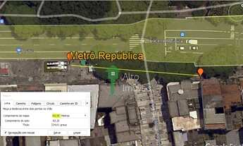 Imagem: Loja ao lado do metrô República fluxo