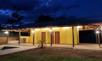 Imagem 2: Chácara em bonfinópolis com piscina e represa 2 km de chão