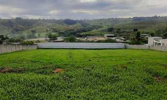 Imagem 2: Casa de condomínio para venda possui 1000 metros quadrados