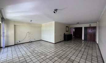 Imagem 3: Apartamento para venda tem 187 m2 com 4 quartos em Ponta Verde - Maceió - AL