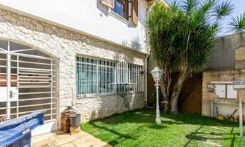 Imagem 5: Sobrado de 130m² com 3 dormr/2 suítes, 3 banheiros, edícula e quintal na Vila Congonhas