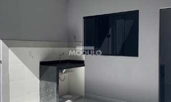 Imagem 2: CASA RESIDENCIAL à venda, 3 quartos, 1 suíte, 2 vagas, Laranjeiras - Uberlândia/MG