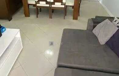 Imagem 3: Apartamento com 3 dormitórios (1suíte), sala ampla para 2 ambientes com sacada, 2 banheiro