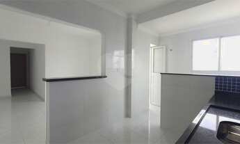 Imagem 7: Lindo Apartamento c/ 3 dorms sendo uma suite na Aviação em Praia Grande S P, a 50 metros d