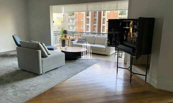 Imagem 4: APARTAMENTO DE 206M² COM TRÊS SUÍTES, CINCO BANHEIROS E QUATRO VAGAS Á VENDA NO MORUMBI