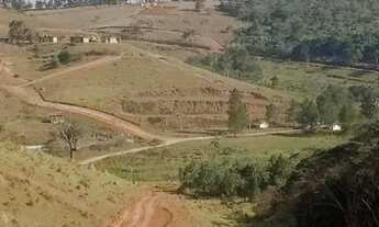 Imagem 6: Lote/Terreno para venda possui 600 metros quadrados em Centro - Igaratá - SP